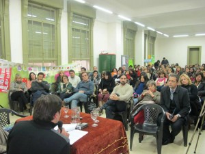 Público presente en la Fac. de Humanidades de la UADER