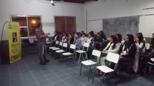 Formación para jóvenes egresados de IFD, Identidad del trabajo docente, en Islas