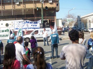 Movilización en Concepción del Uruguay - Acción conjunta de AGMER y ATE