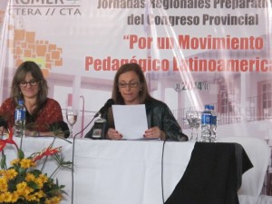 Jornadas Regionales en La Paz - Panel a cargo de P. Florentín y M. G. Benedetti. 