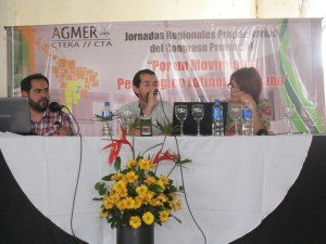 Jornadas Regionales en La Paz - Experiencias Pedagógicas - Docentes que, organizados desde AGMER, llevaron adelante el proyecto “Niñez en Canto” en las escuelas del departamento Concordia
