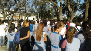 Con importante participación, San Salvador realizó una asamblea abierta en la Plaza 25 de Mayo.