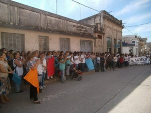 Asamblea abierta y entrega de petitorio a la Dirección Departamental Victoria.