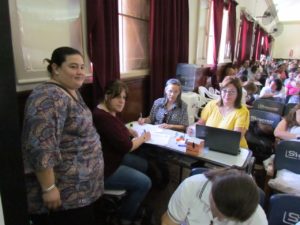 AGMER, junto a los docentes, en el concurso ordinario. 