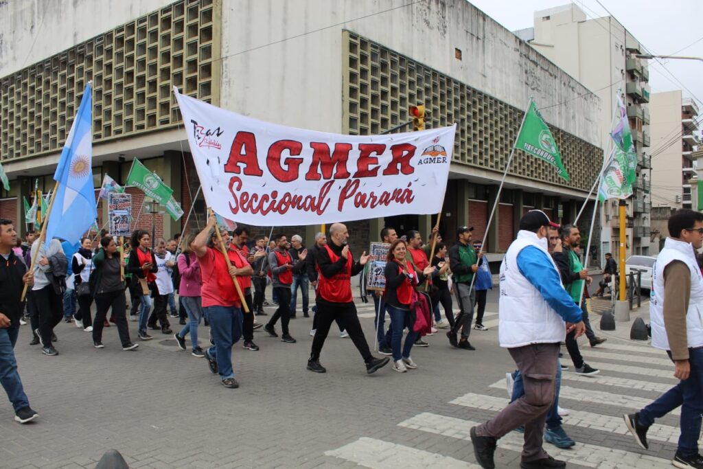 Marcha multisectorial en el Día de las y los trabajadores