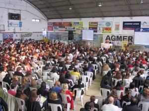 Viernes 09 de Agosto » Seminario de la Lic. Sandra Nicastro en Paraná