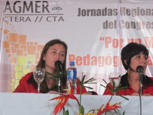 Jornadas Regionales en La Paz - Experiencias Pedagógicas - Docentes del Jardín Bichitos Colorados de Feliciano