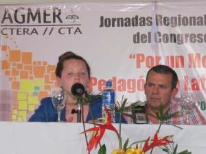 Jornadas Regionales en La Paz - Experiencias Pedagógicas - docentes de la Escuela Secundaria de Alcaraz, depto. La Paz
