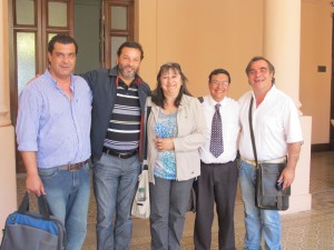 Compañeros de la Seccional Gualeguay acompañaron el acto de firma de contratos de obra