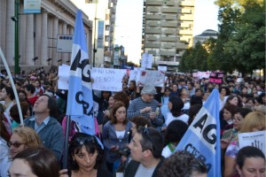 #NiUnaMenos en Entre Ríos » Uruguay