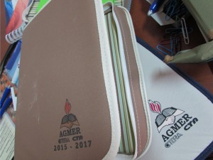 El obsequio es la carpeta » contenido sólo ilustrativo «